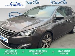 Utilisé 2015 Peugeot 308 Allure Berline | 8 990 € (Prix juste)