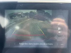Rouge Utilisé 2022 Renault Clio V LIMITED | 15 980 € (Prix juste)