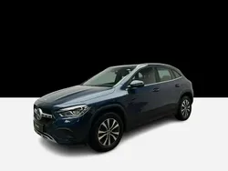 Bleu Utilisé 2021 Mercedes GLA200 Style SUV | 33 323 € (Prix juste)