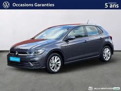 Gris cendré métallisé Utilisé 2023 VW Polo Style Berline | 20 980 € (Prix juste)