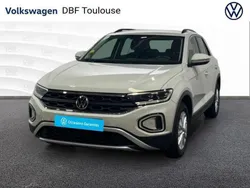 Gris Utilisé 2022 VW T-Roc Business SUV | 24 489 € (Prix juste)