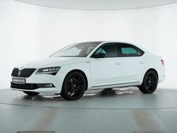 Blanc Utilisé 2017 Skoda Superb SportLine Berline | 27 889 € (Prix assez cher)