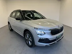 Gris Utilisé 2024 Skoda Kamiq Selection SUV | 24 495 € (Prix juste)