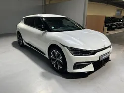 Blanc Utilisé 2023 Kia EV6 GT-Line SUV | 43 999 € (Prix assez cher)