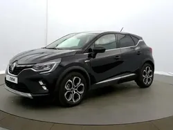 Noir Utilisé 2020 Renault Captur Intens SUV | 17 490 € (Prix juste)