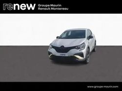 Blanc nacre Utilisé 2023 Renault Captur Engineered SUV | 23 990 € (Prix assez cher)