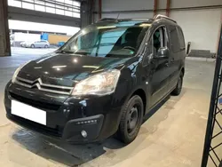 Noir Utilisé 2017 Citroën Berlingo Shine Monospace | 12 990 € (Prix cher)