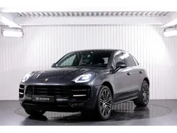 Gris Utilisé 2016 Porsche Macan Turbo SUV | 47 490 € (Prix juste)