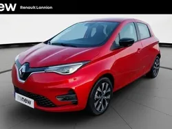 Rouge Utilisé 2022 Renault Zoe Evolution Citadine | 16 880 € (Prix assez cher)