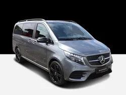 Gris Utilisé 2023 Mercedes V300 Avantgarde Monospace | 70 666 € (Prix assez cher)
