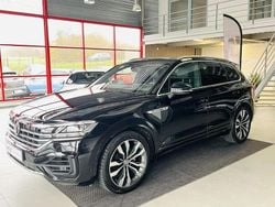 Noir Occasion 2018 VW Touareg R-line SUV | 45 990 €