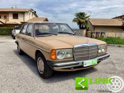Marron Utilisé 1978 Mercedes 300 Berline | 6 900 €