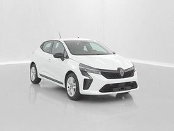 Blanc Nouvelle 2024 Renault Clio V Evolution Berline | 17 900 € (Bon prix)