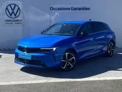 Bleu Utilisé 2023 Opel Astra Business Berline | 22 990 € (Prix juste)