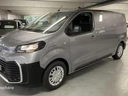 Gris Nouvelle 2024 Toyota Proace Van | 43 990 €