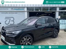 Noir Utilisé 2025 VW Tiguan Exclusive SUV | 63 490 € (Prix cher)