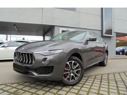 Gris Utilisé 2017 Maserati Levante SUV | 80 400 €