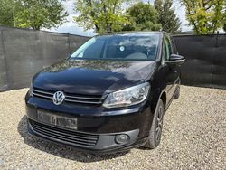 Noir Utilisé 2014 VW Touran Trendline Monospace | 5 500 €
