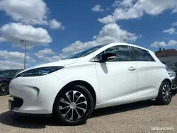 Blanc Utilisé 2015 Renault Zoe Zen Citadine | 5 990 € (Prix juste)