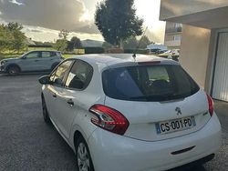 Utilisé 2013 Peugeot 208 Access Citadine | 5 990 € (Prix juste)