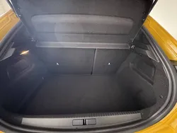 Jaune Utilisé 2022 Peugeot 208 Style Citadine | 10 499 € (Bon prix)