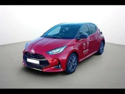 Utilisé 2024 Toyota Yaris Hybrid Berline | 24 490 € (Prix assez cher)