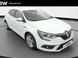 Blanc Utilisé 2020 Renault Mégane IV Business Berline | 15 990 € (Bon prix)