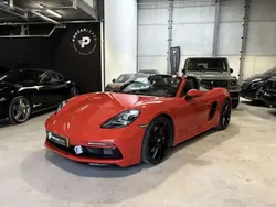 Rouge Utilisé 2024 Porsche 718 Boxster Sport Cabriolet | 98 000 €