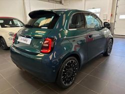 Vert Utilisé 2023 Fiat 500e La Prima Berline | 22 990 € (Prix cher)