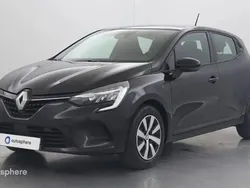 Utilisé 2023 Renault Clio V Equilibre Berline | 16 299 € (Prix juste)