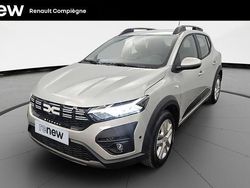 Gris Utilisé 2024 Dacia Sandero Expression Citadine | 16 490 € (Prix juste)