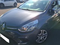 Gris Utilisé 2020 Renault Clio GrandTour Business Break | 12 970 € (Prix juste)