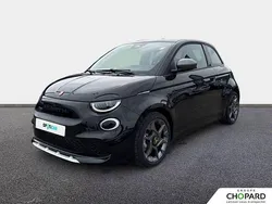 Noir Nouvelle 2025 Abarth 500e Citadine | 26 900 € (Super prix)