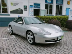 Argent Utilisé 1999 Porsche 911 Carrera 4 Coupé | 38 000 €