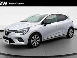 Utilisé 2023 Renault Clio V Citadine | 14 790 € (Bon prix)