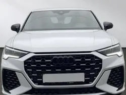 Blanc Utilisé 2020 Audi RS Q3 Sportback Sport SUV | 45 880 € (Prix juste)