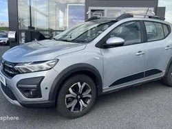 Utilisé 2022 Dacia Sandero Comfort Citadine | 15 499 € (Prix juste)