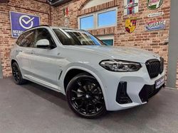 Gris Utilisé 2024 BMW X3 M Sport SUV | 55 353 € (Prix juste)
