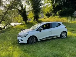 Utilisé 2017 Renault Clio IV Life Berline | 5 900 € (Prix juste)