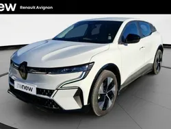 Blanc Utilisé 2023 Renault Mégane Equilibre Berline | 20 999 € (Bon prix)