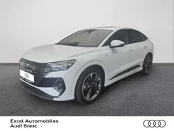 Blanc glacier métallisé Nouvelle 2024 Audi Q4 Sportback e-tron Business SUV | 69 900 € (Prix juste)