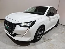 Blanc Utilisé 2023 Peugeot 208 Allure Citadine | 15 490 € (Prix juste)