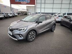 Gris Utilisé 2024 Renault Captur Techno SUV | 21 790 € (Prix juste)