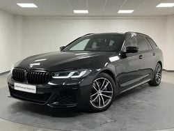 Saphirschwarz Utilisé 2021 BMW 530 M Sport Break | 41 490 € (Prix assez cher)