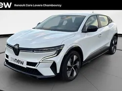Blanc Utilisé 2023 Renault Mégane Equilibre Berline | 26 780 € (Prix juste)