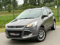 Gris Utilisé 2015 Ford Kuga Titanium SUV | 12 490 €