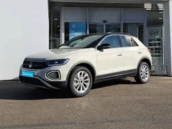 Utilisé 2025 VW T-Roc Life SUV | 33 970 € (Prix cher)