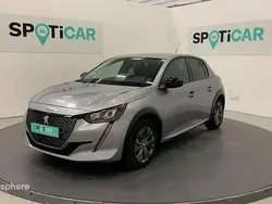 Utilisé 2022 Peugeot e-208 Citadine | 15 999 € (Bon prix)