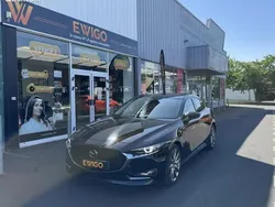 Noir Utilisé 2023 Mazda 3 Nagisa Berline | 23 990 € (Prix juste)