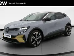 Gris Utilisé 2022 Renault Mégane Iconic Berline | 25 750 € (Prix juste)